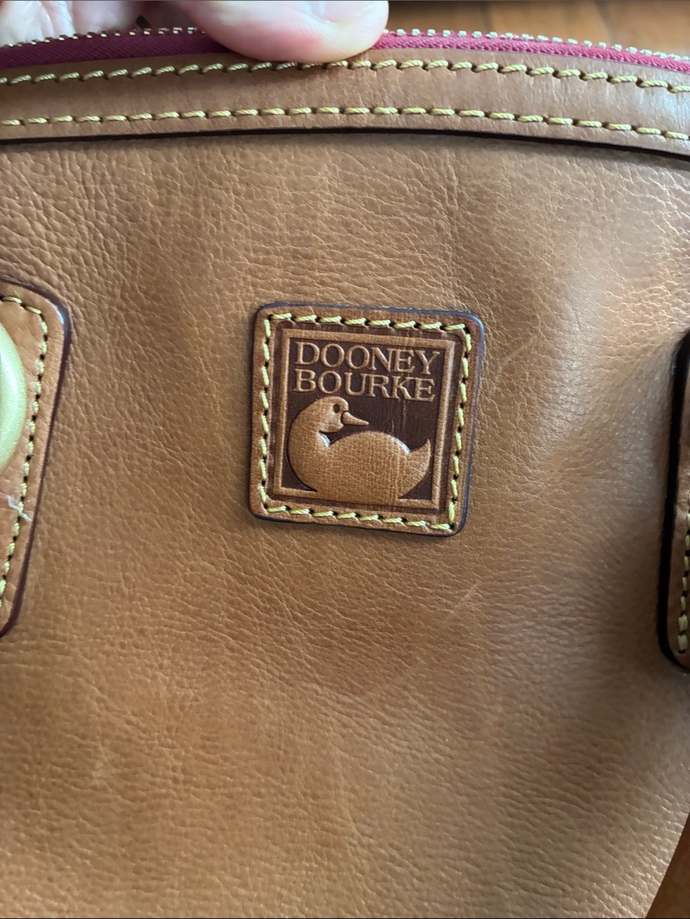NWOT Classic Tan Leather Satchel Handbag - Picture 8 of 10